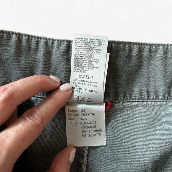 The North Face Army Green Capri Pants Size 10 - Picture 8 of 12